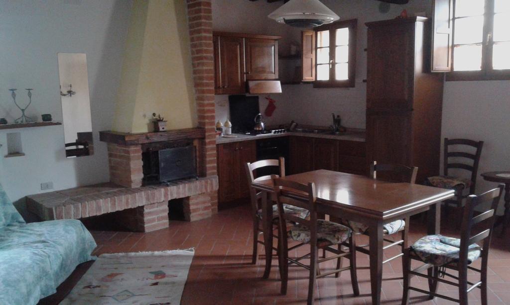 Podere La Chiusella B&B Rapolano Terme Kültér fotó