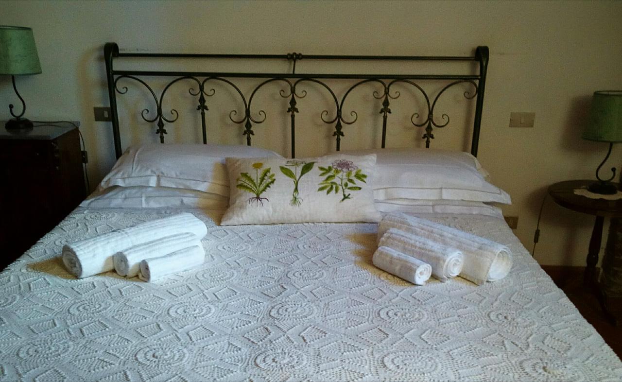 Podere La Chiusella B&B Rapolano Terme Kültér fotó